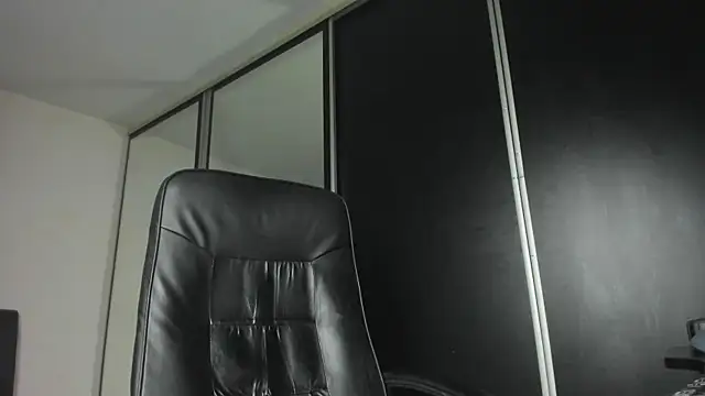 MichaelMasterss online show from 10-20-25, 07:47