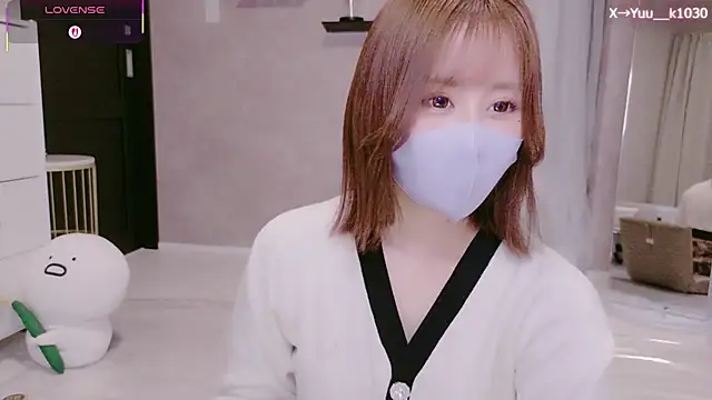 Yuu  k online show from 01-12-26, 04:14