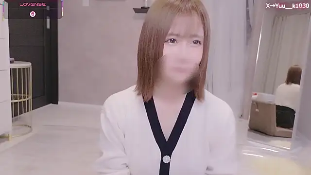 Snapshot of Yuu__k chatting on 02-05-26, 02:57 Yuu k online show from 02-05-26, 02:57