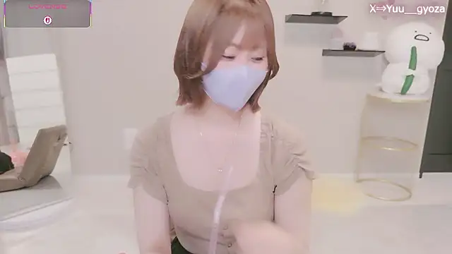 Yuu  k online show from 03-19-26, 02:50