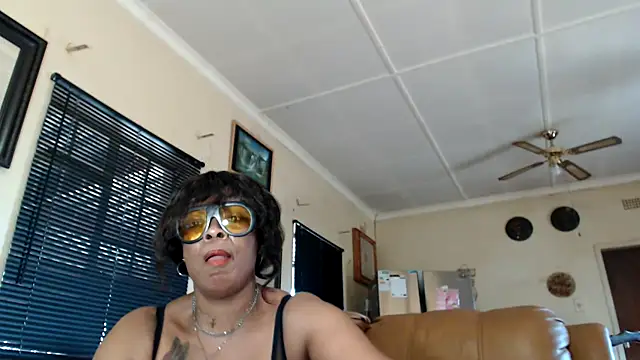 Gucci Bx online show from 11-16-25, 12:32