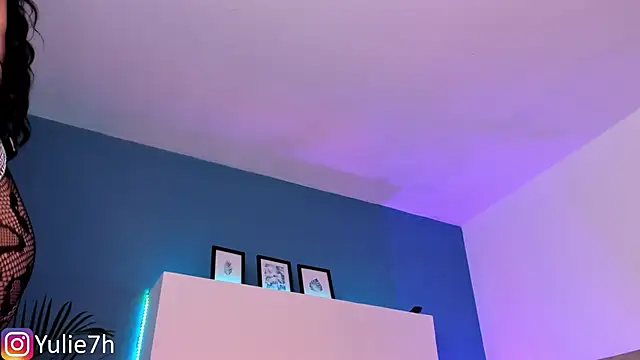  Jessy Moon  online show from 09-12-25, 07:46