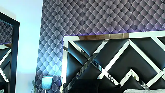 victoriaa lee  online show from 02-21-25, 10:59