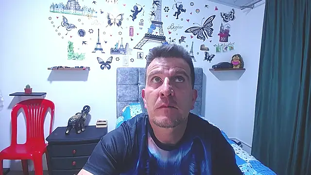 Snapshot of amaya_627 chatting on 07-06-26, 01:34 amaya 627 online show from 07-06-26, 01:34
