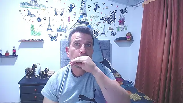 Snapshot of amaya_627 chatting on 06-19-26, 02:06 amaya 627 online show from 06-19-26, 02:06