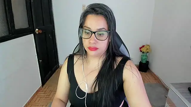 Snapshot of smile_sweetpao chatting on 03-04-25, 06:47 smile sweetpao online show from 03-04-25, 06:47