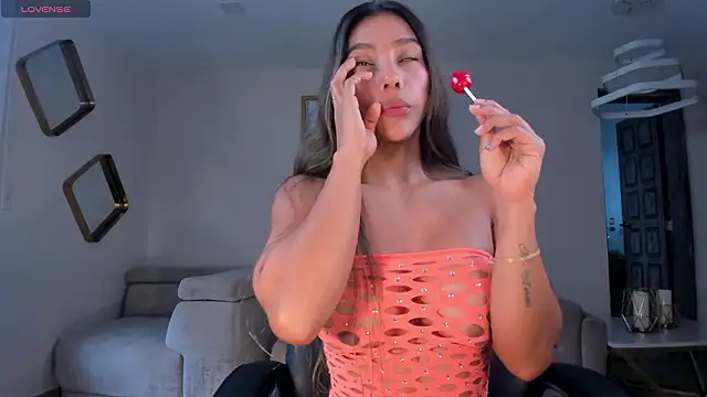 RenataReyes online show from 03-10-26, 08:46