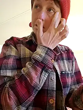 mossy kiss online show from 12-08-24, 03:02