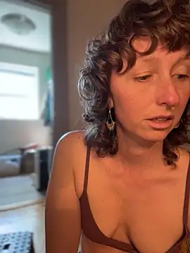 mossy kiss online show from 04-07-26, 06:32