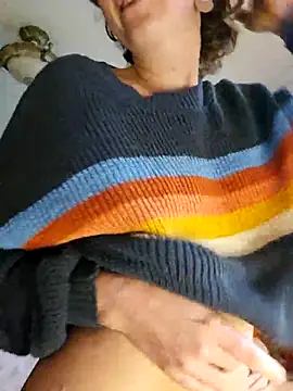 mossy kiss online show from 09-29-25, 03:28