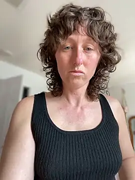 mossy kiss online show from 03-15-26, 04:47