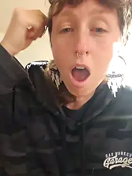 mossy kiss online show from 01-17-25, 02:18