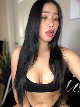 JazzieXo online show from 02-19-26, 08:50