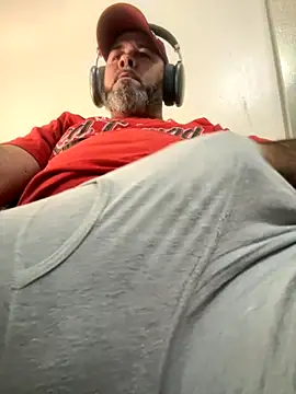 Snapshot of Cristian-Brayan chatting on 09-23-25, 10:17 Cristian-Brayan online show from 09-23-25, 10:17