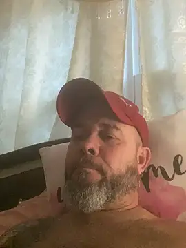 Snapshot of Cristian-Brayan chatting on 01-11-25, 10:07 Cristian-Brayan online show from 01-11-25, 10:07