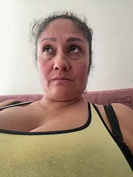 gabiTetas online show from 02-02-26, 05:34