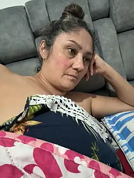 gabiTetas online show from 10-08-25, 08:20