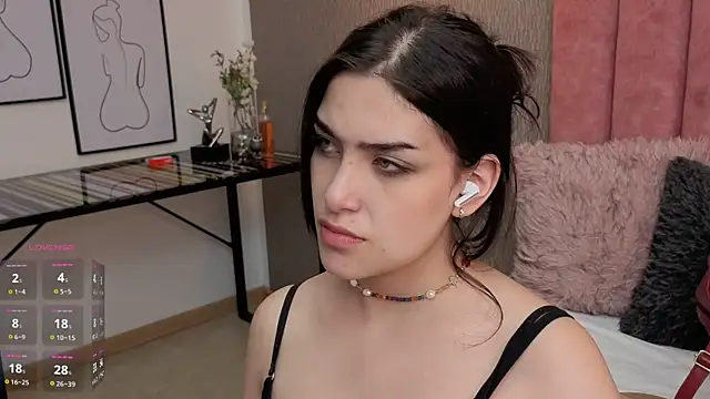 Alexa Thaylor  online show from 05-31-26, 04:57