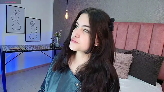 Alexa Thaylor  online show from 03-21-26, 02:21