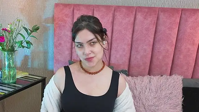 Alexa Thaylor  online show from 02-23-26, 03:23