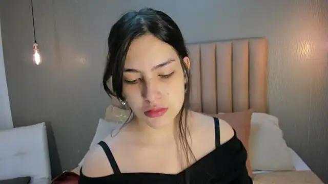Snapshot of Alexa_Thaylor_ chatting on 09-12-25, 01:33 Alexa Thaylor  online show from 09-12-25, 01:33