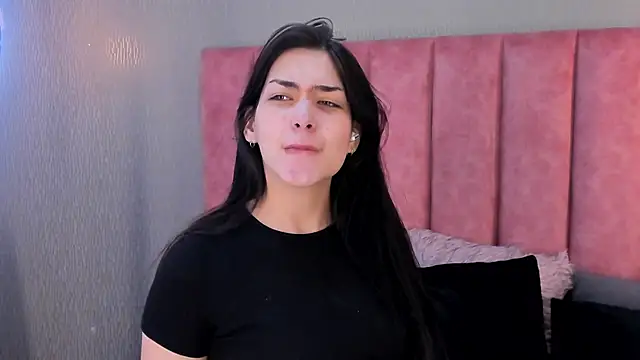 Alexa Thaylor  online show from 11-06-25, 03:05