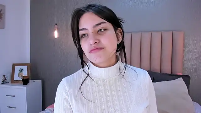 Snapshot of Alexa_Thaylor_ chatting on 03-03-25, 02:28 Alexa Thaylor  online show from 03-03-25, 02:28