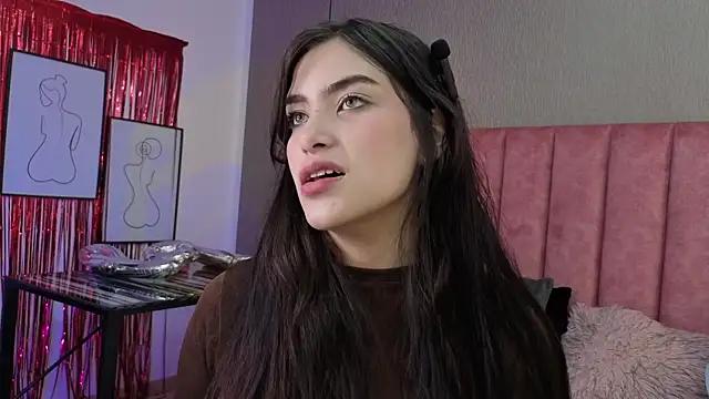 Alexa Thaylor  online show from 02-13-26, 04:40