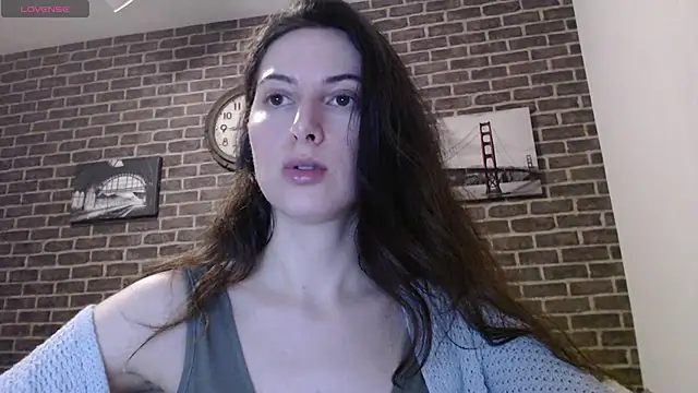  Hot Lady  online show from 03-04-25, 10:27