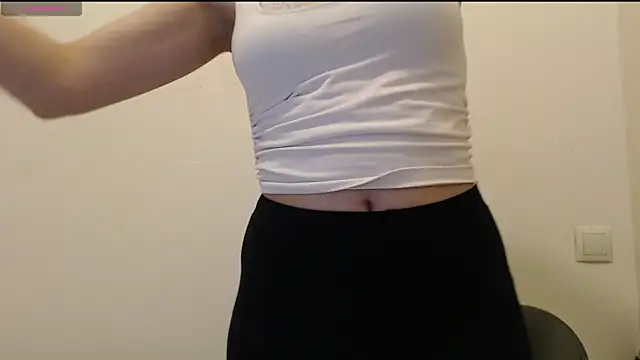  Hot Lady  online show from 01-17-26, 04:43