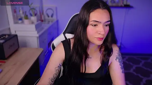 ImLui lu online show from 11-15-25, 10:25