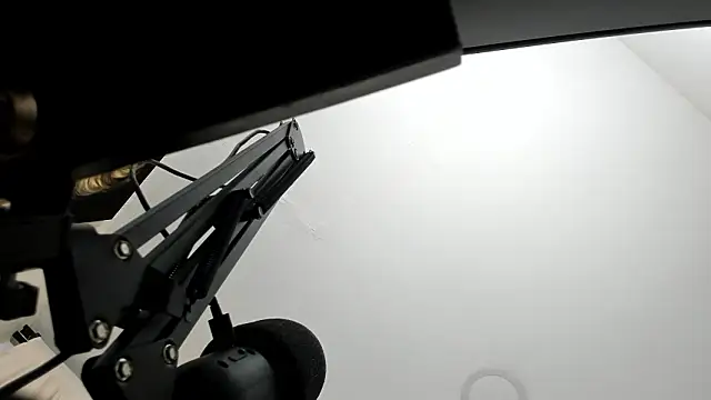 sarita loven online show from 02-18-26, 04:54