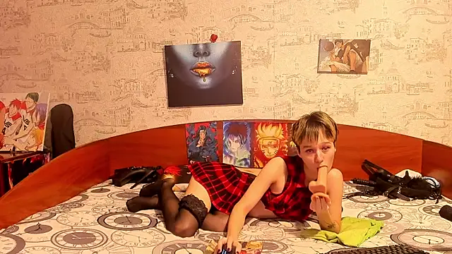 KagamiTayga online show from 09-22-25, 02:28