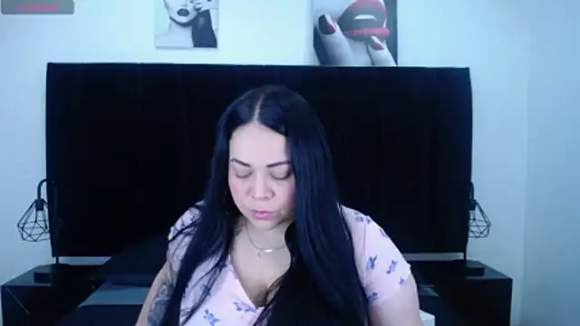 valentina fox01 online show from 02-05-26, 10:27