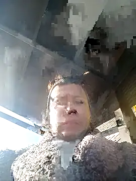 Snapshot of ROXOLANAA_SEXY chatting on 03-24-26, 01:00 ROXOLANAA SEXY online show from 03-24-26, 01:00