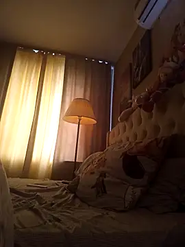 Snapshot of ROXOLANAA_SEXY chatting on 03-03-26, 07:37 ROXOLANAA SEXY online show from 03-03-26, 07:37