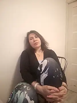 ROXOLANAA SEXY online show from 04-29-26, 05:30