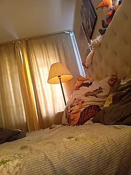 Snapshot of ROXOLANAA_SEXY chatting on 03-25-26, 01:21 ROXOLANAA SEXY online show from 03-25-26, 01:21