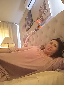 ROXOLANAA SEXY online show from 05-13-26, 06:31