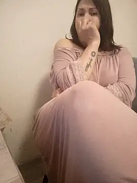 Snapshot of ROXOLANAA_SEXY chatting on 04-09-26, 02:24 ROXOLANAA SEXY online show from 04-09-26, 02:24