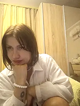 Snapshot of ROXOLANAA_SEXY chatting on 09-17-25, 11:51 ROXOLANAA SEXY online show from 09-17-25, 11:51