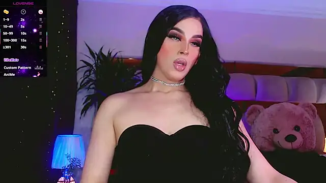 Snapshot of Sophiesweet5 chatting on 02-14-26, 02:23 Sophiesweet5 online show from 02-14-26, 02:23