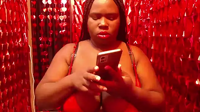 Tishabrown  online show from 05-28-26, 11:54