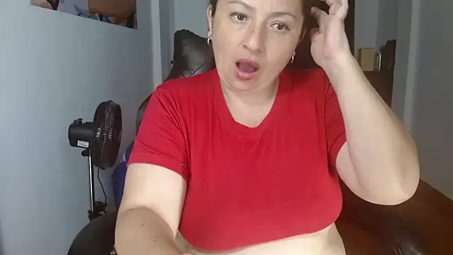 Snapshot of Victoriaevans1 chatting on 02-02-26, 07:13 Victoriaevans1 online show from 02-02-26, 07:13