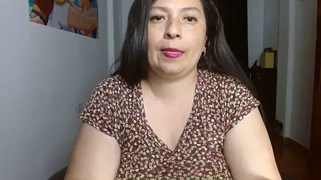 Snapshot of Victoriaevans1 chatting on 06-16-26, 07:14 Victoriaevans1 online show from 06-16-26, 07:14
