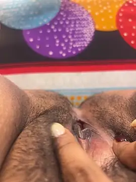 Sexyvarsha143 online show from 10-03-25, 07:21