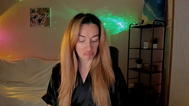 RebeccaMartinez online show from 11-17-25, 10:30