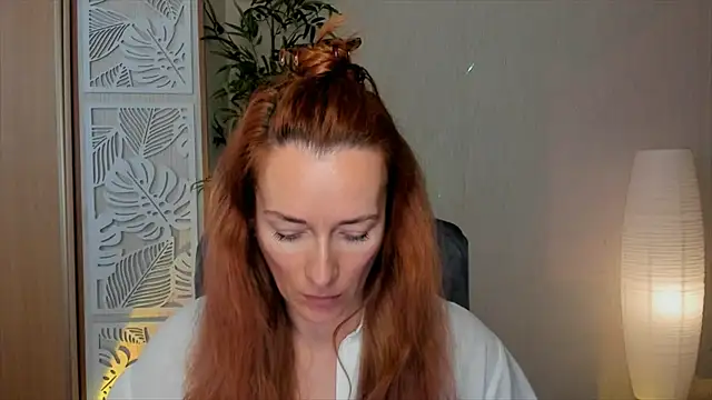 RebeccaMartinez online show from 04-04-26, 06:09