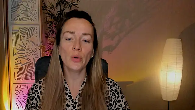 RebeccaMartinez online show from 02-08-26, 05:49