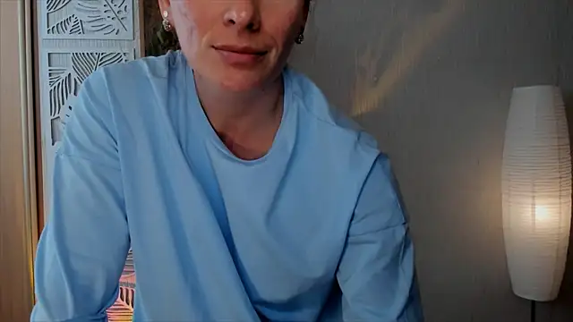RebeccaMartinez online show from 05-30-26, 08:20